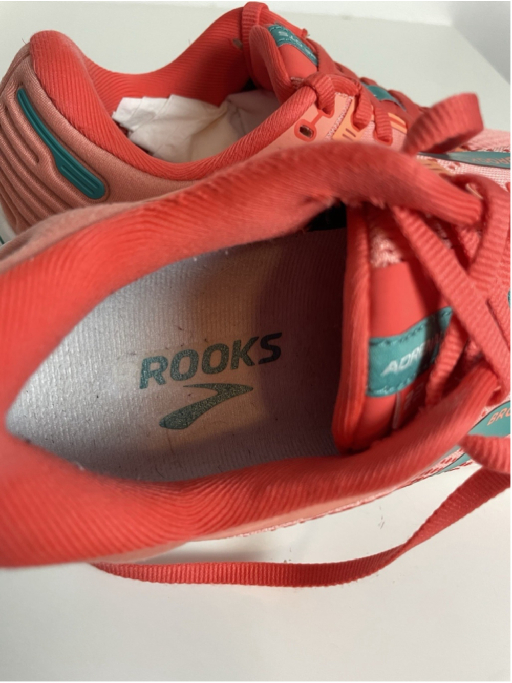 Brooks Adrenaline GTS 22 Running Shoes Womens Size 8.5 Coral Athletic Sneakers - Picture 13 of 14